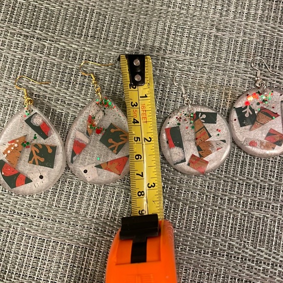 XMAS Handmade Festive Large Holiday Earrings White Circle - Picture 9 of 10